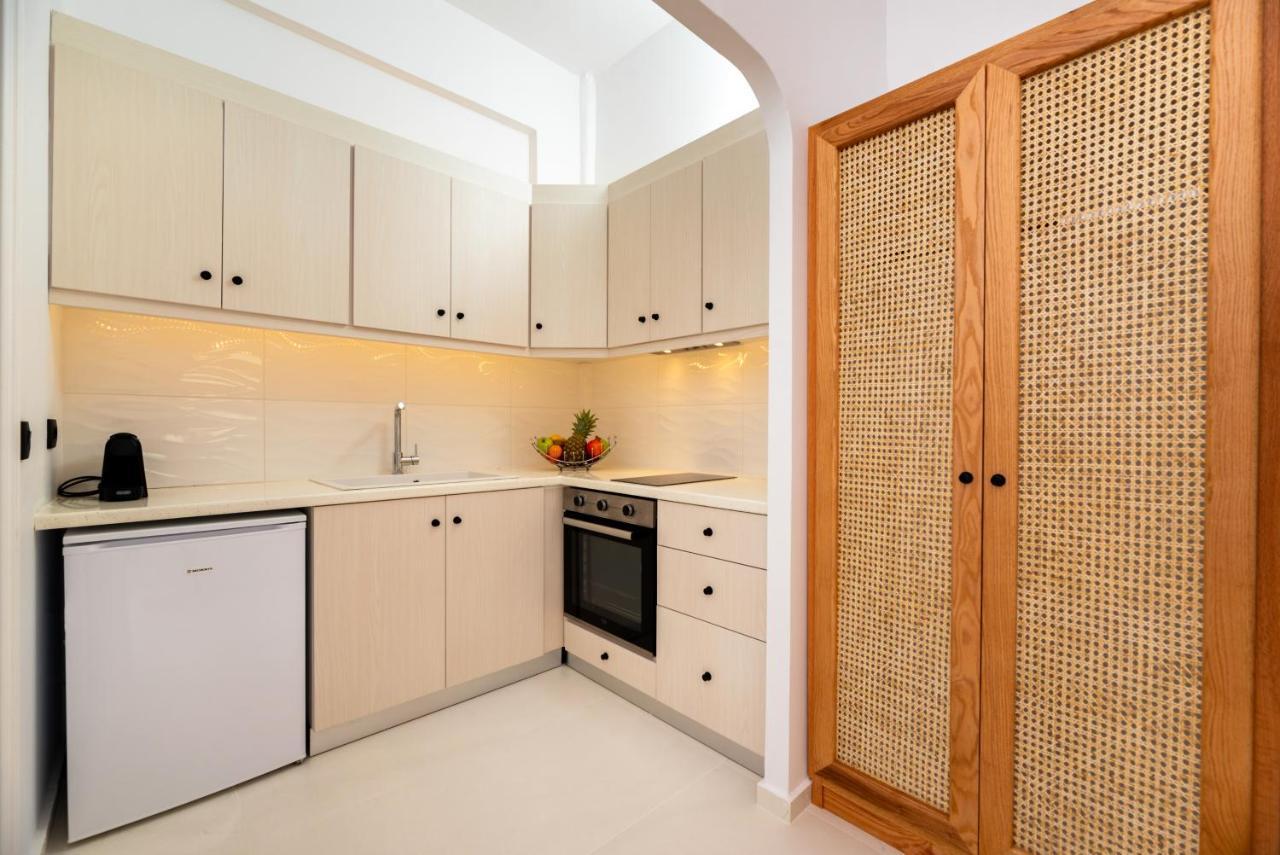 Gervi Suites Fira  Dış mekan fotoğraf
